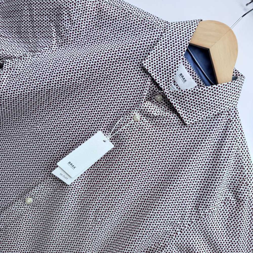 Brax Button Up Shirt Mens S White Burgundy Hardy P Hi-Flex Geometric Print NWT